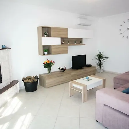 Semesterbostad Casa Hibiscus *